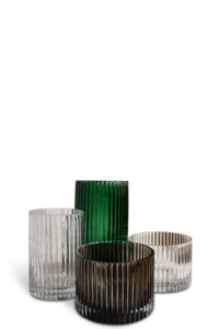 MOQ 4